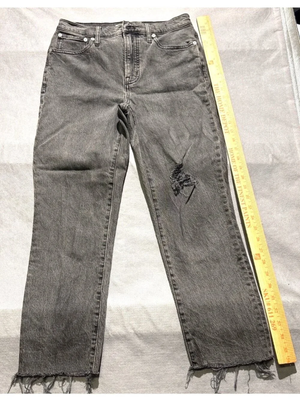 Madewell The Perfect Vintage Jean Sz 26 Distressed Gray Denim Raw Hem High Rise